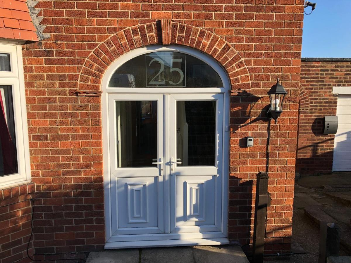 Ryndle House Scarborough Exterior foto
